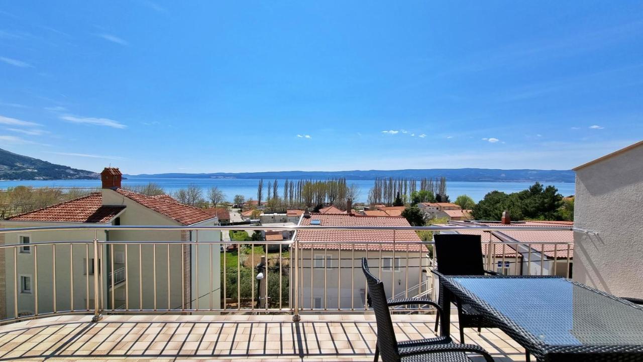 Apartments Stare Duce 6 Омиш Экстерьер фото