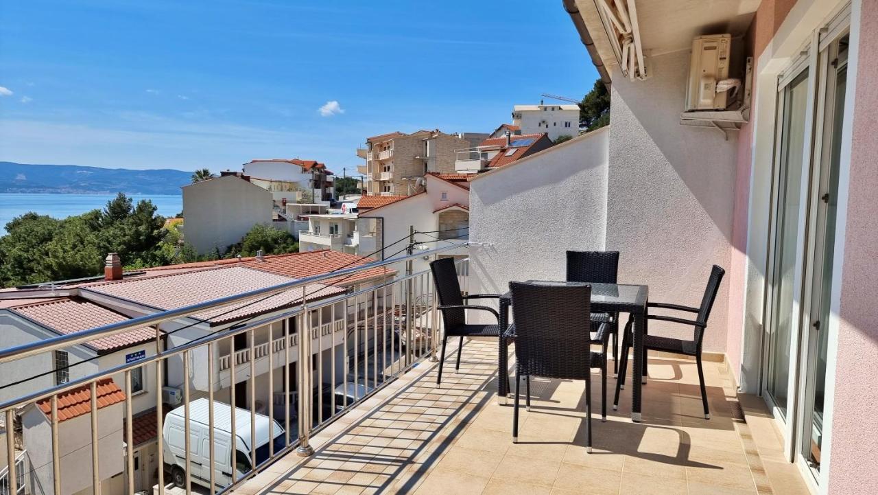 Apartments Stare Duce 6 Омиш Экстерьер фото
