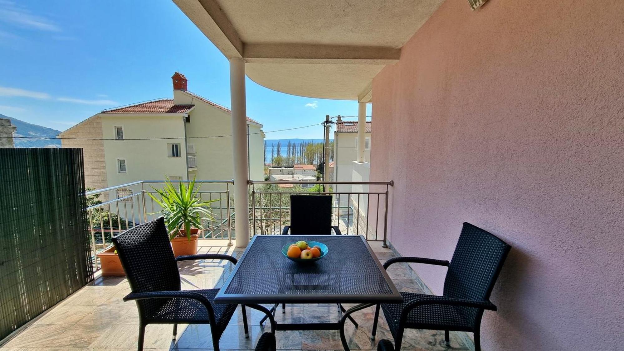 Apartments Stare Duce 6 Омиш Номер фото