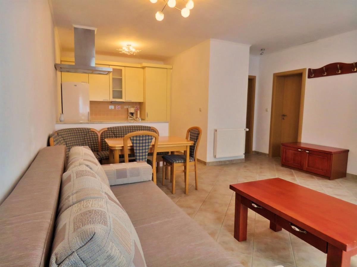 Apartments Stare Duce 6 Омиш Экстерьер фото